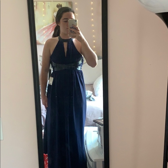 NWT dark blue evening or prom dress. - Picture 2 of 4